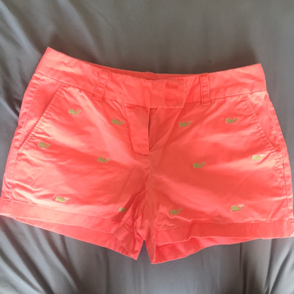 vineyard vines whale embroidered every day shorts